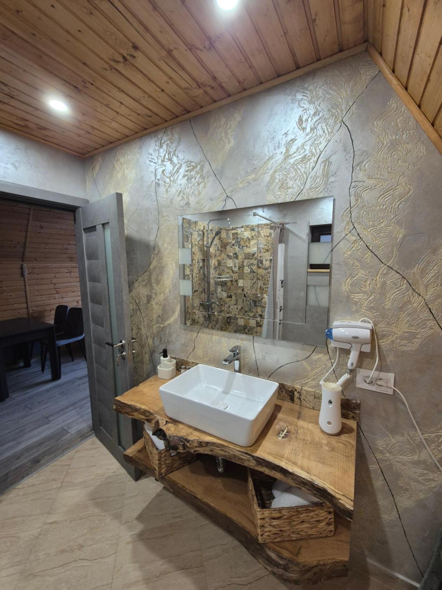 Chalet Aframe Olanesti *